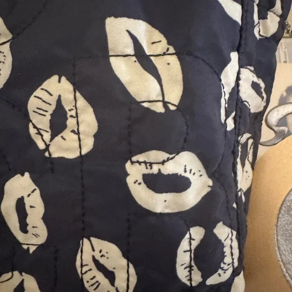 Marc Jacobs Black and Cream Tote Bag - Picture 7 of 13